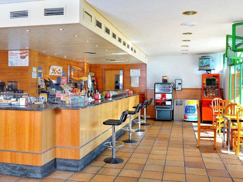 As Hoteles Altube Zuia Exteriör bild